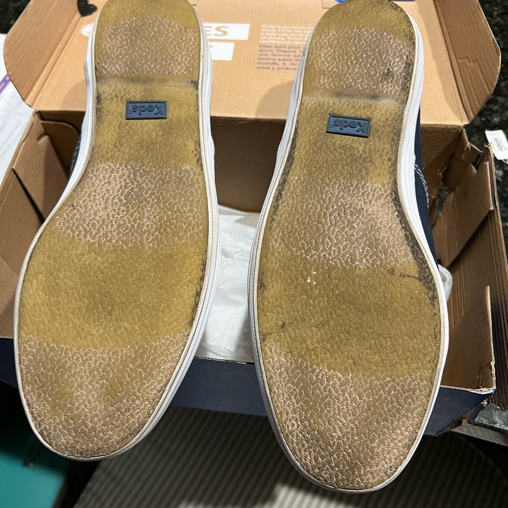 Keds Champion navy women’s gym shoes, size 10W - Picture 3 of 4
